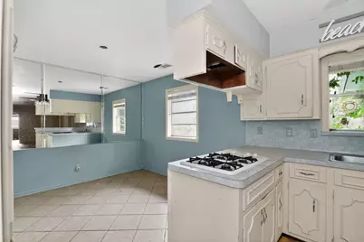 1844 Dolphin Drive, Seabrook, TX 77586 - Photo 11