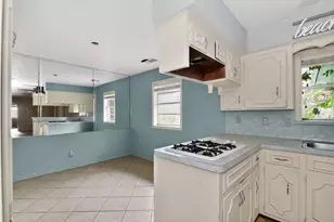 1844 Dolphin Dr, Seabrook, TX 77586 - Photo 11