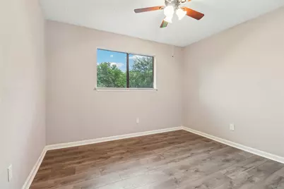 10703 Buffalo Bend Drive, Houston, TX 77064 - Photo 13
