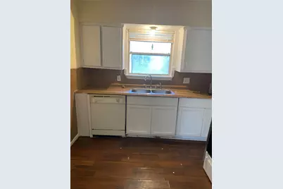 6031 Glenhurst Drive, Houston, TX 77033 - Photo 7