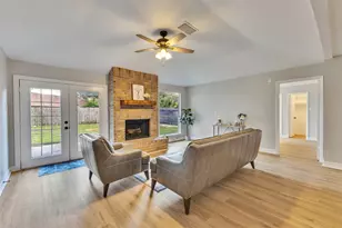 2811 Sugar Wood Dr, League City, TX 77573 - Photo 13