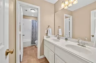 18302 S Austin Shore Dr, Cypress, TX 77433 - Photo 21