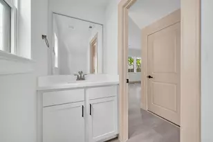 9551 Neuens Rd Rd, Houston, TX 77080 - Photo 31