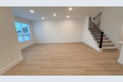 11918 Outer Bark Drive #15, Tomball, TX 77375 - Photo 3