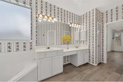 2103 Five Iron Drive, Houston, TX 77089 - Photo 11