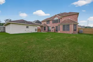 2103 5 Iron Dr, Houston, TX 77089 - Photo 27