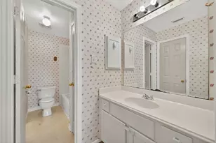 2103 5 Iron Dr, Houston, TX 77089 - Photo 21