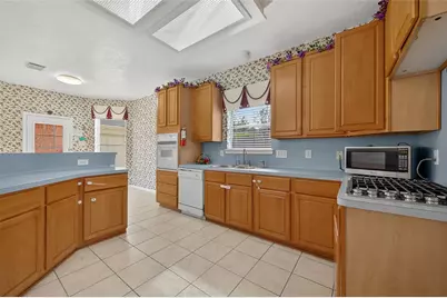 2103 Five Iron Drive, Houston, TX 77089 - Photo 13