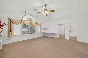 2103 5 Iron Dr, Houston, TX 77089 - Photo 25