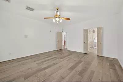 2103 Five Iron Drive, Houston, TX 77089 - Photo 9