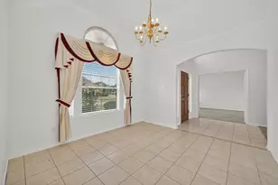 2103 5 Iron Dr, Houston, TX 77089 - Photo 7