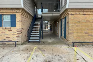 2102 5th Ave N, Texas City, TX 77590 - Photo 13