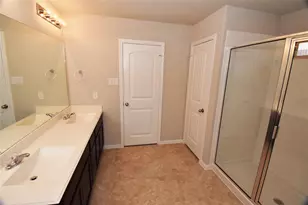 3015 Dripping Springs Ct, Katy, TX 77494 - Photo 5