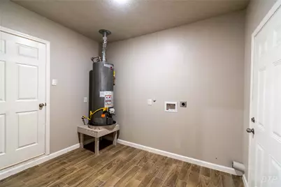 3818 Blodgett Street, Houston, TX 77004 - Photo 23