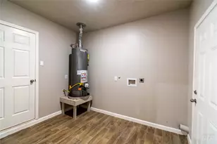 3818 Blodgett St, Houston, TX 77004 - Photo 23