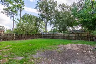 3818 Blodgett St, Houston, TX 77004 - Photo 39