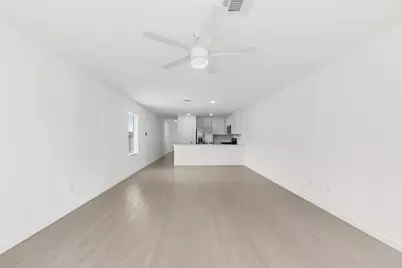 252 Houston Avenue, Angleton, TX 77515 - Photo 15