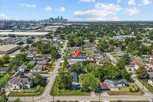7013 Corsicana St, Houston, TX 77020 - Photo 23