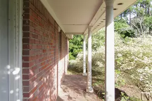 3610 W Davis, Conroe, TX 77304 - Photo 3