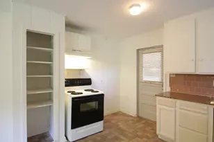 3610 W Davis, Conroe, TX 77304 - Photo 13