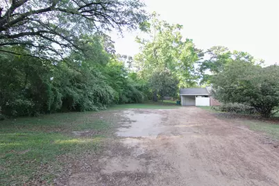 3610 W Davis, Conroe, TX 77304 - Photo 27