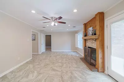 12515 Lakecrest Circle, Cypress, TX 77429 - Photo 13