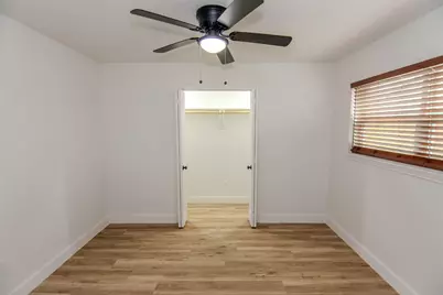 9723 Southport Drive, Houston, TX 77089 - Photo 7