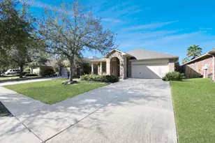 4472 Gerona St, League City, TX 77573 - Photo 3