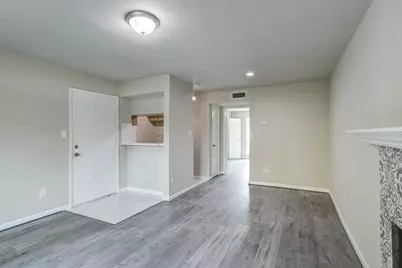 3300 Pebblebrook Drive #15, Seabrook, TX 77586 - Photo 3