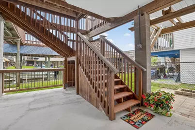 514 Pompano Street, Bayou Vista, TX 77563 - Photo 3
