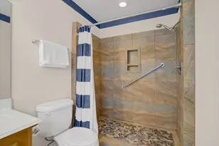 514 Pompano St, Bayou Vista, TX 77563 - Photo 21