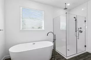 12907 Old Fashion Cir, Mont Belvieu, TX 77535 - Photo 19