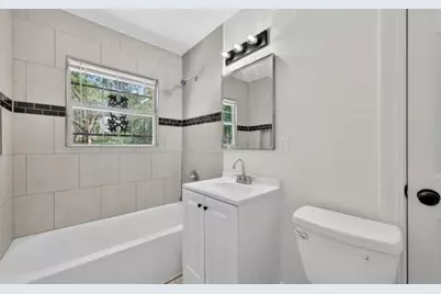 7023 Crestmont Street, Houston, TX 77033 - Photo 17