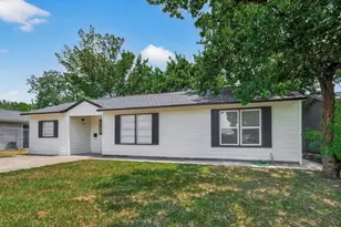 7023 Crestmont St, Houston, TX 77033 - Photo 25