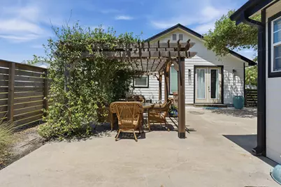 1029 Lady Claire Street, Rockport, TX 78382 - Photo 15