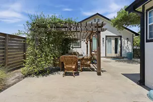 1029 Lady Claire St, Rockport, TX 78382 - Photo 15