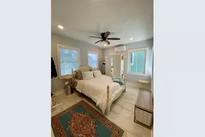 1604 Avenue L, Galveston, TX 77550 - Photo 7