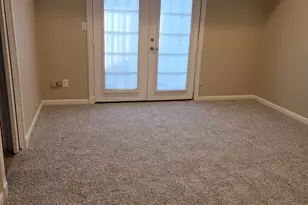 16458 Cavendish Dr, Houston, TX 77059 - Photo 7