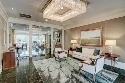 121 N Post Oak Lane #104, Houston, TX 77024 - Photo 23