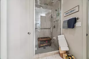 121 N Post Oak Ln, Houston, TX 77024 - Photo 17