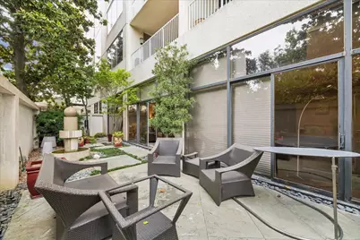 121 N Post Oak Lane #104, Houston, TX 77024 - Photo 5