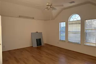 10331 Low Bridge Ln, Sugar Land, TX 77498 - Photo 13