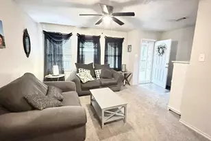 503 Honeysuckle Dr, La Marque, TX 77568 - Photo 3