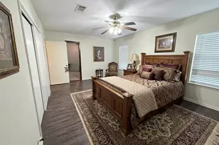 503 Honeysuckle Dr, La Marque, TX 77568 - Photo 13