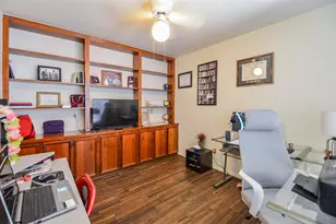 9115 Chesney Downs Dr, Houston, TX 77083 - Photo 13