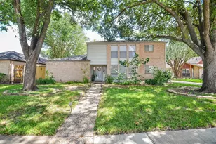 9115 Chesney Downs Dr, Houston, TX 77083 - Photo 3