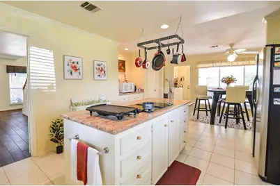 9115 Chesney Downs Drive, Houston, TX 77083 - Photo 15