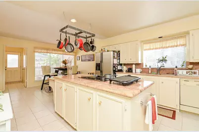 9115 Chesney Downs Drive, Houston, TX 77083 - Photo 17