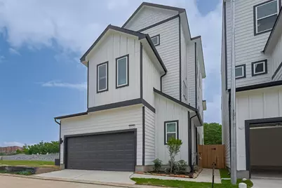 8925 Grovner Place, Houston, TX 77055 - Photo 1