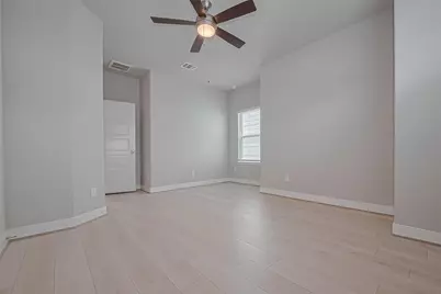 8925 Grovner Place, Houston, TX 77055 - Photo 37